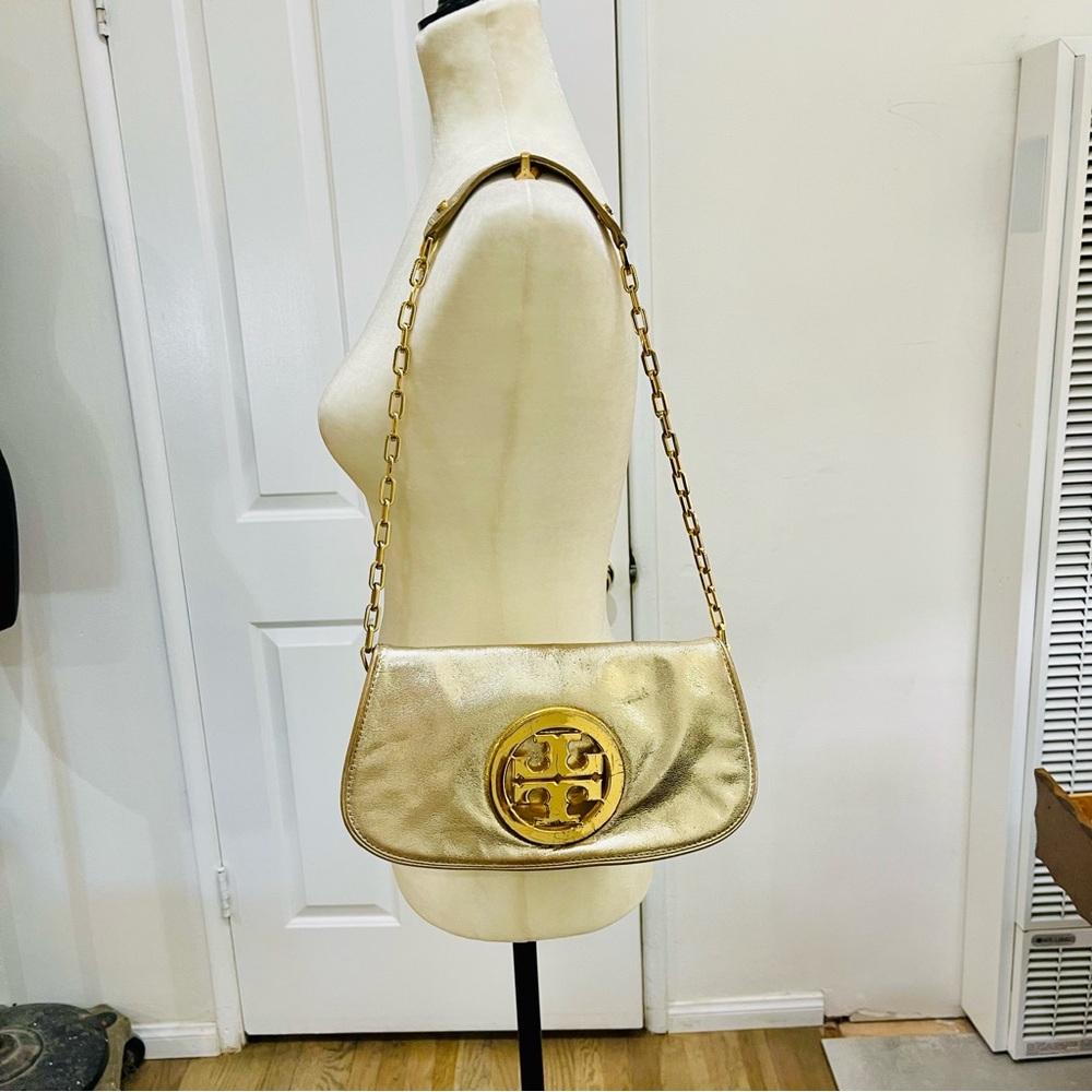 Tory Burch Reva Gold Chain Shoulder Bag - Picture 8 of 16